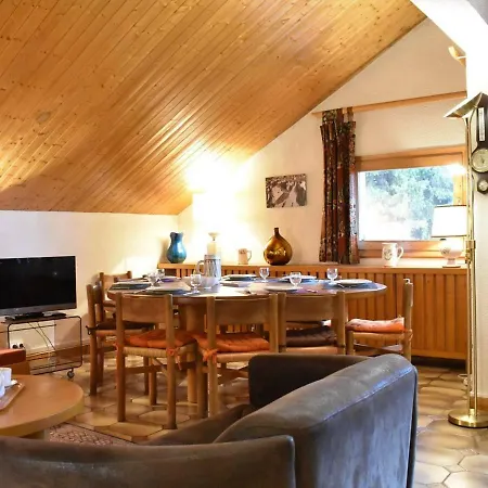 Spacieux 9p Avec Cheminee, Balcon Sud, Proche Pistes - Meribel - Fr-1-180-330 * Les Allues