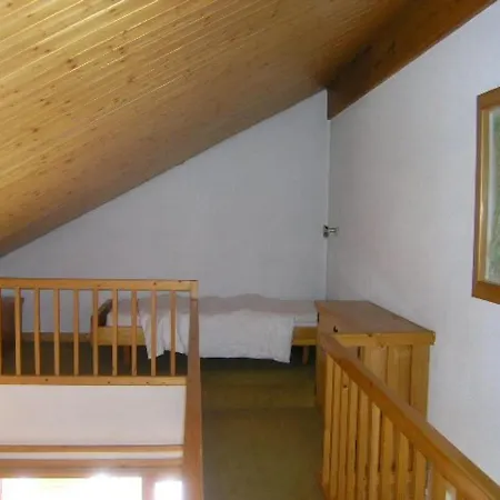 Spacieux 9p Avec Cheminee, Balcon Sud, Proche Pistes - Meribel - Fr-1-180-330 *